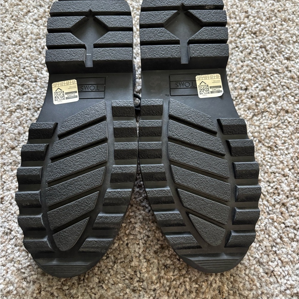 Men's Black and Gray Lace-Up Tom boots - Picture 5 of 6